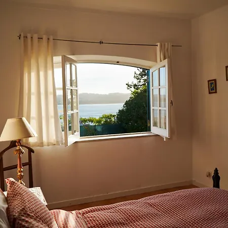 Проживание в семье Sunshine Фош-ду-Арелью